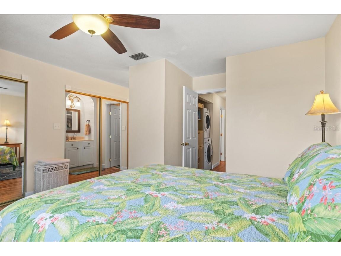 1143 Longfellow Road Sarasota FL 34243 A4659541 image29