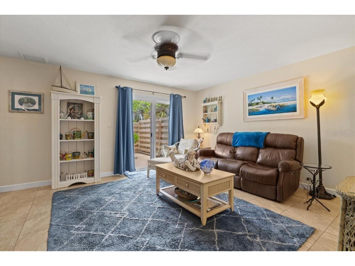 1143 Longfellow Road Sarasota FL 34243 A4659541 image7