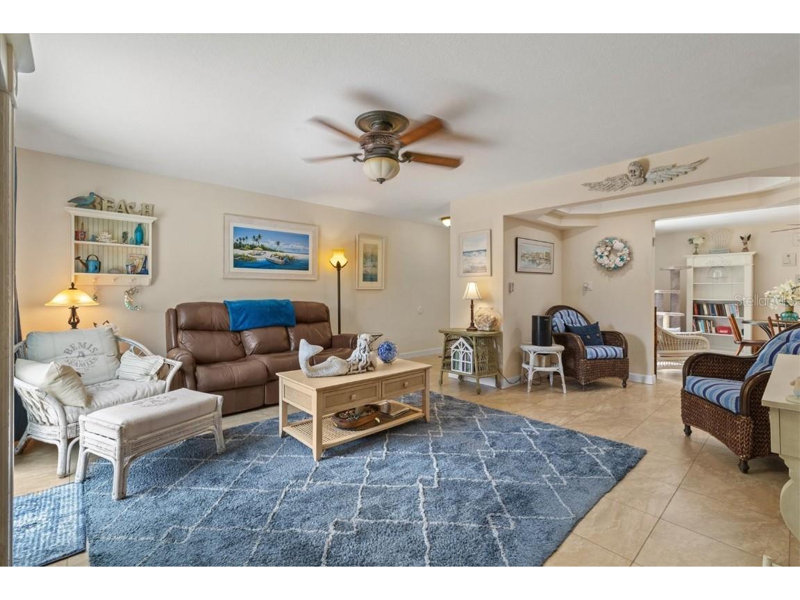 1143 Longfellow Road Sarasota FL 34243 A4659541 image8