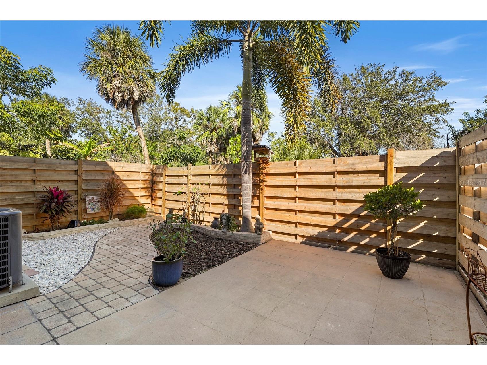 1143 Longfellow Road Sarasota FL 34243 A4678360 image14