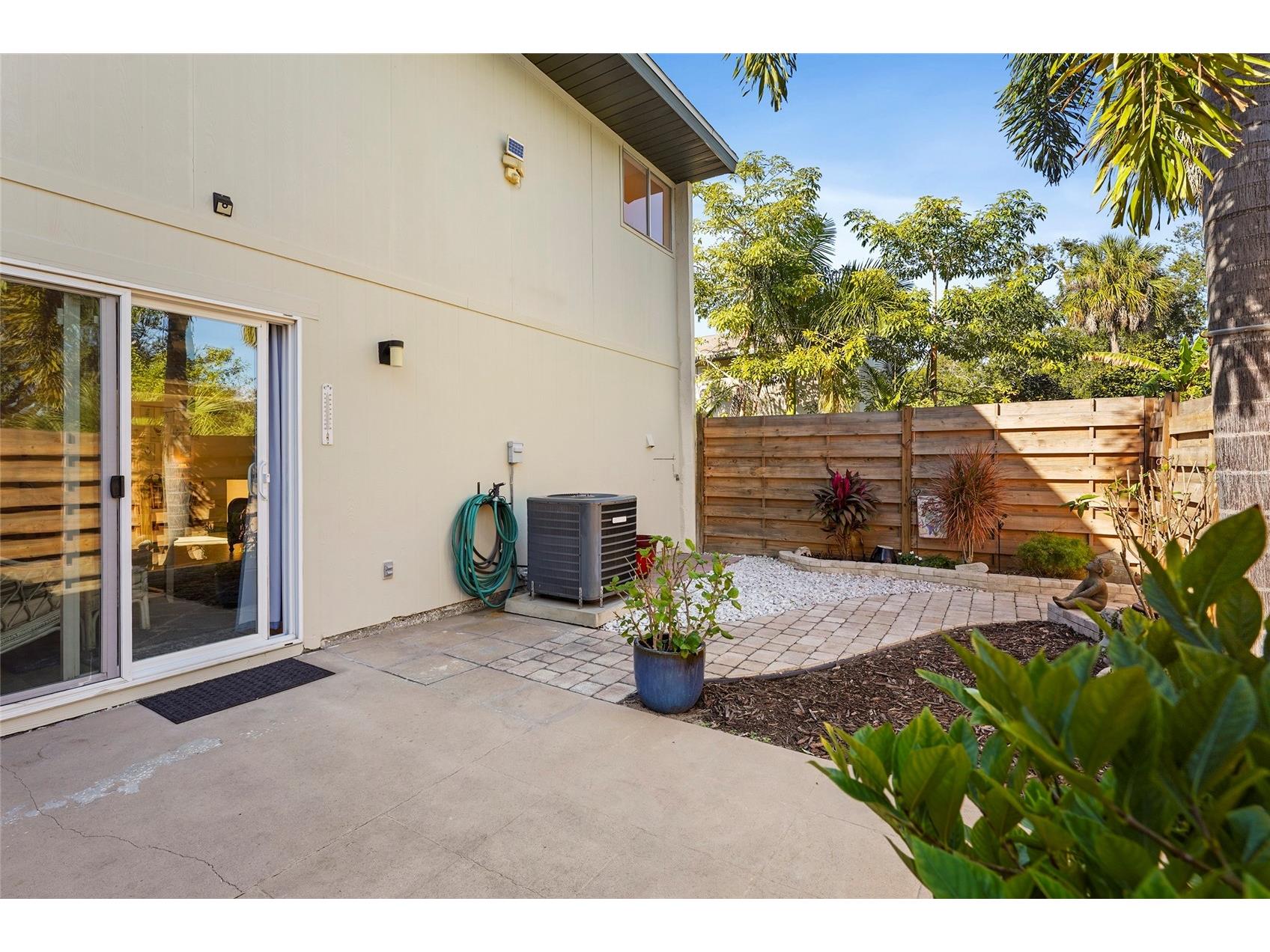 1143 Longfellow Road Sarasota FL 34243 A4678360 image15