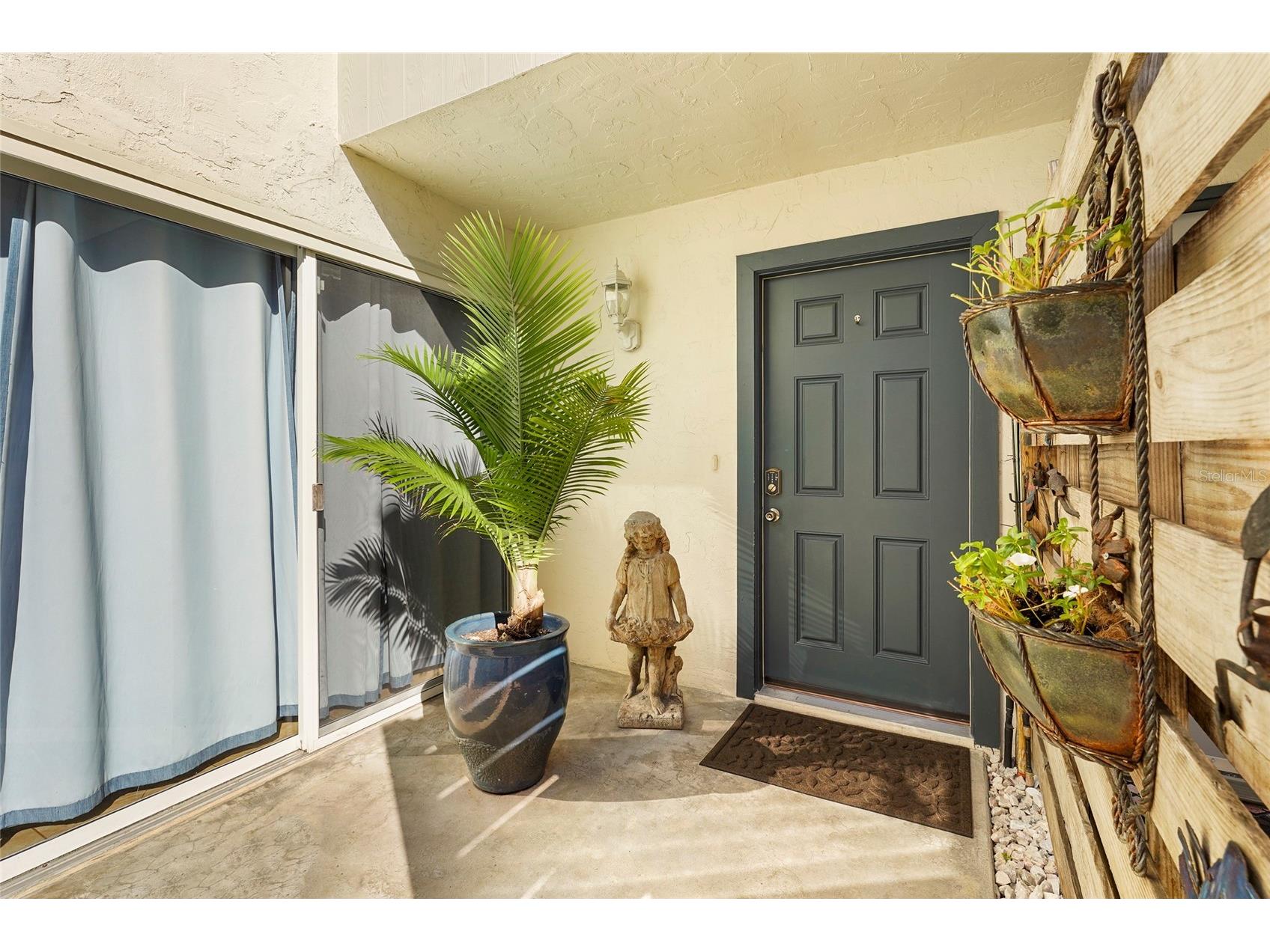 1143 Longfellow Road Sarasota FL 34243 A4678360 image18