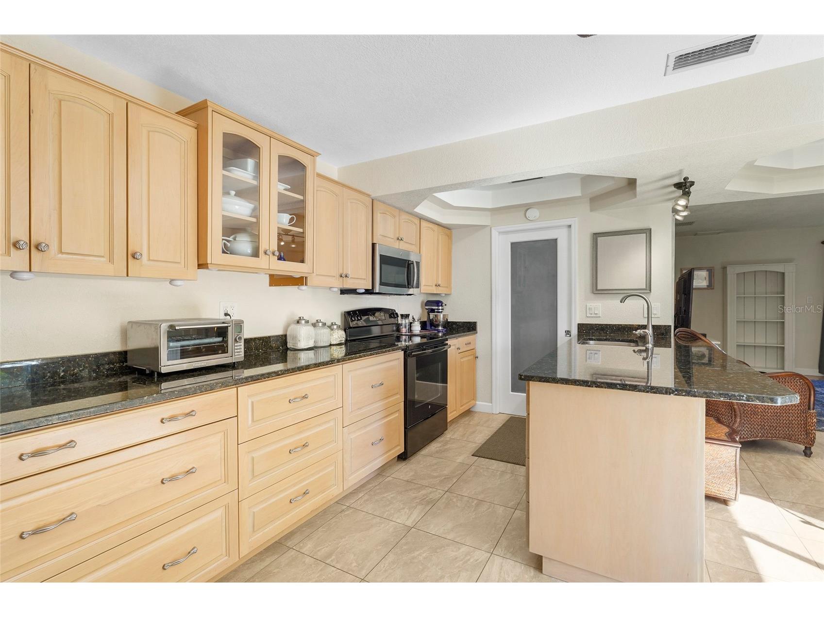 1143 Longfellow Road Sarasota FL 34243 A4678360 image5