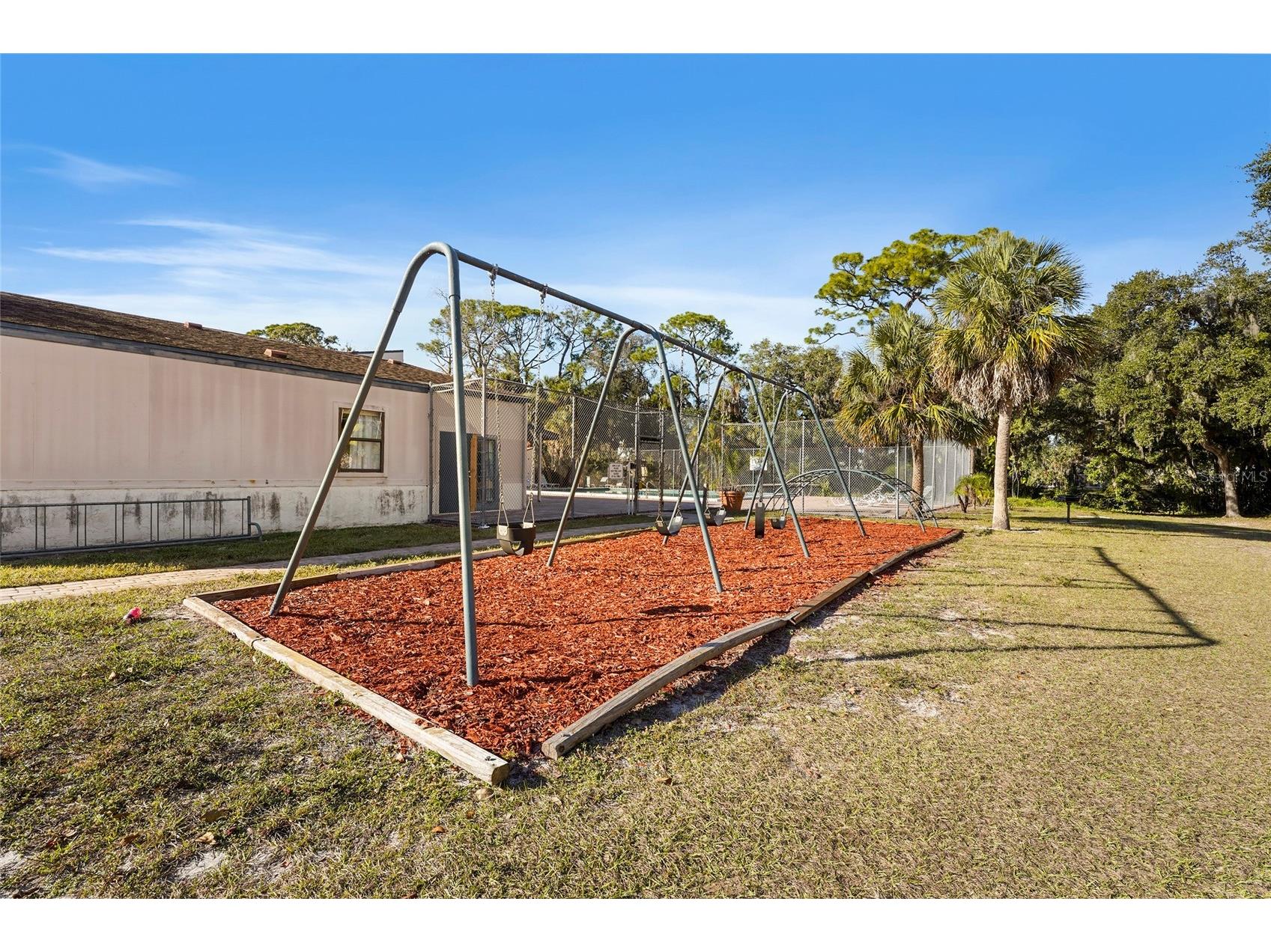 1143 Longfellow Road Sarasota FL 34243 A4678360 image52