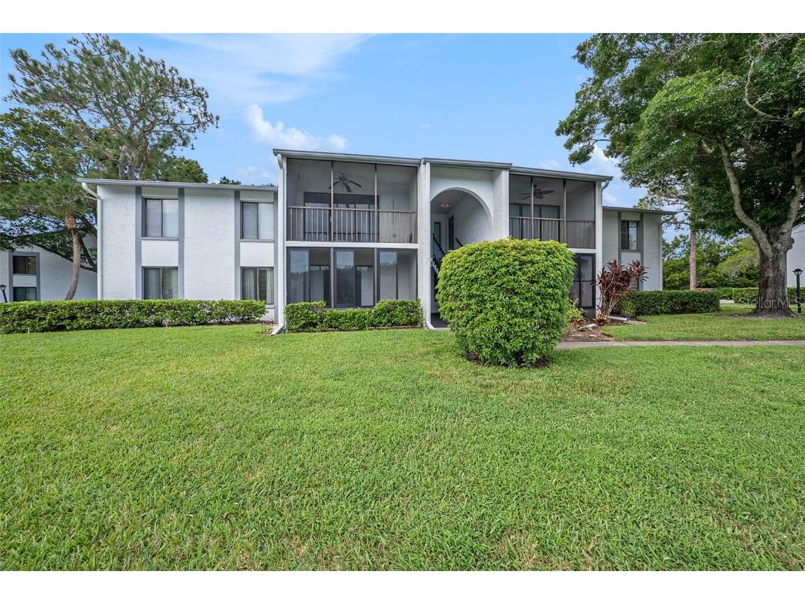 1143 Pine Ridge Circle W #C1 Tarpon Springs FL 34688 T3548975 image1