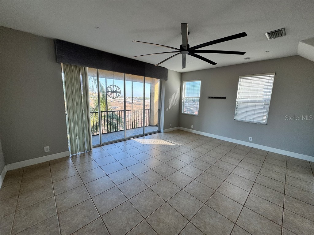 1143 Venetian Harbor Drive NE Saint Petersburg FL 33702 TB8438248 image10