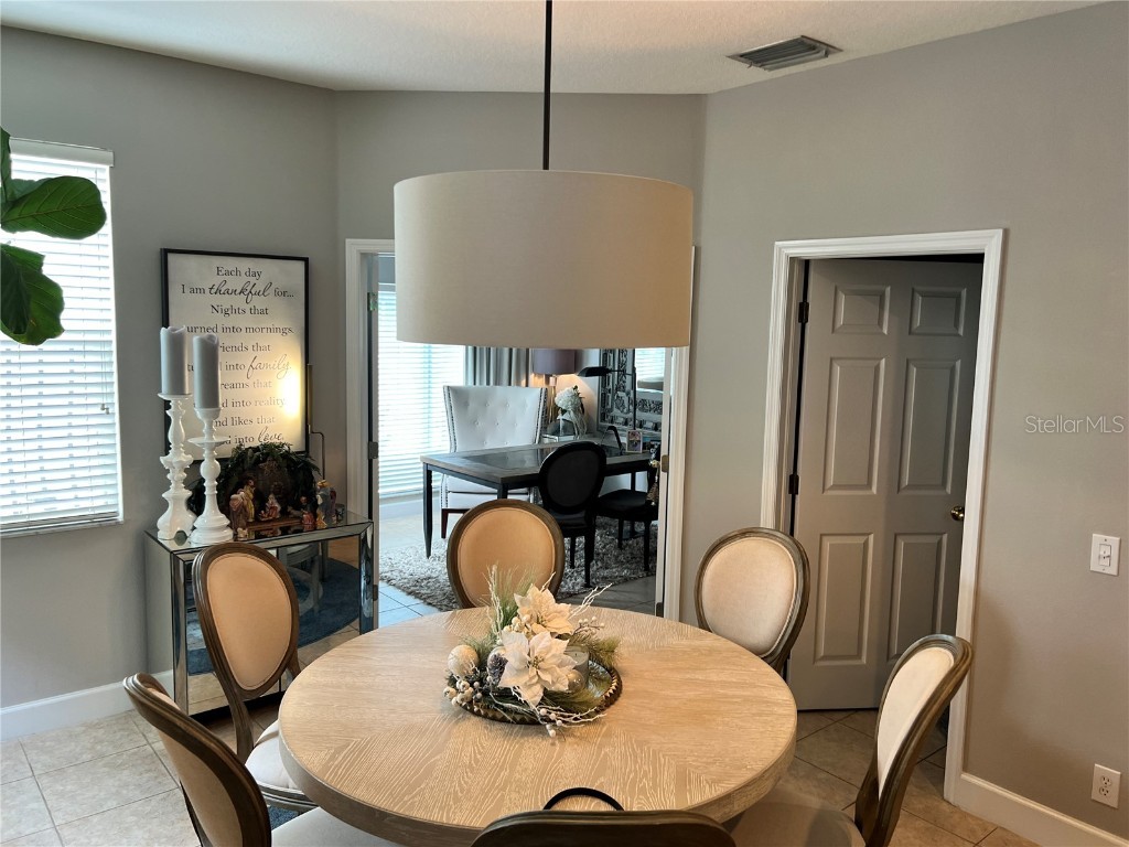 1143 Venetian Harbor Drive NE Saint Petersburg FL 33702 TB8438248 image23