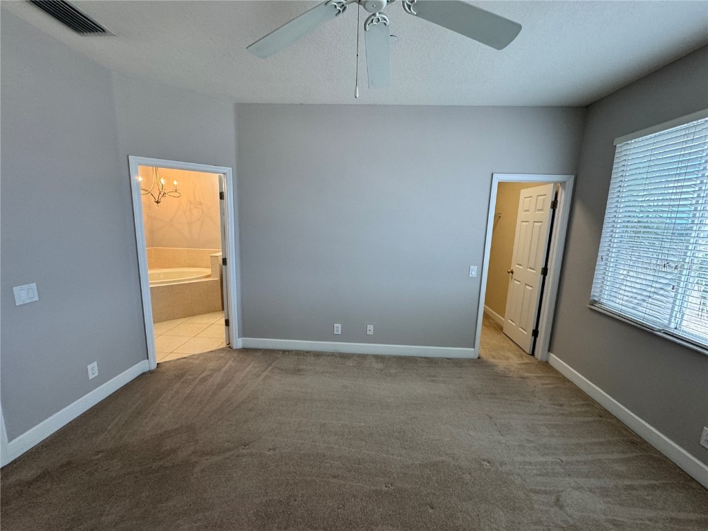 1143 Venetian Harbor Drive NE Saint Petersburg FL 33702 TB8438248 image31