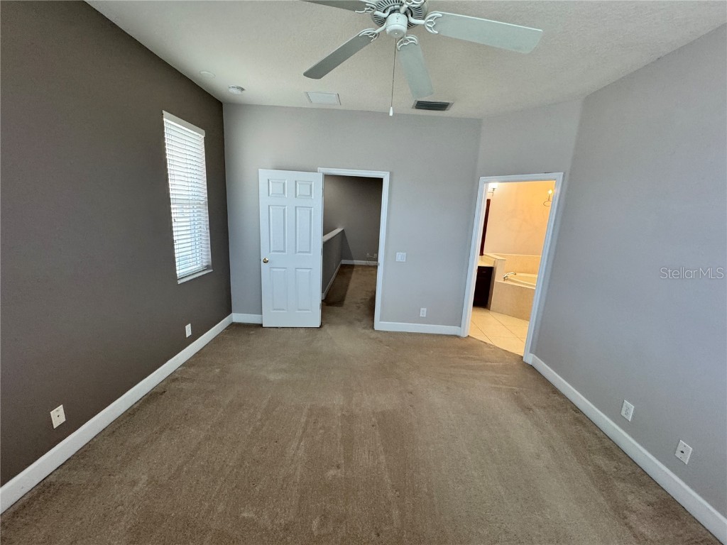 1143 Venetian Harbor Drive NE Saint Petersburg FL 33702 TB8438248 image32