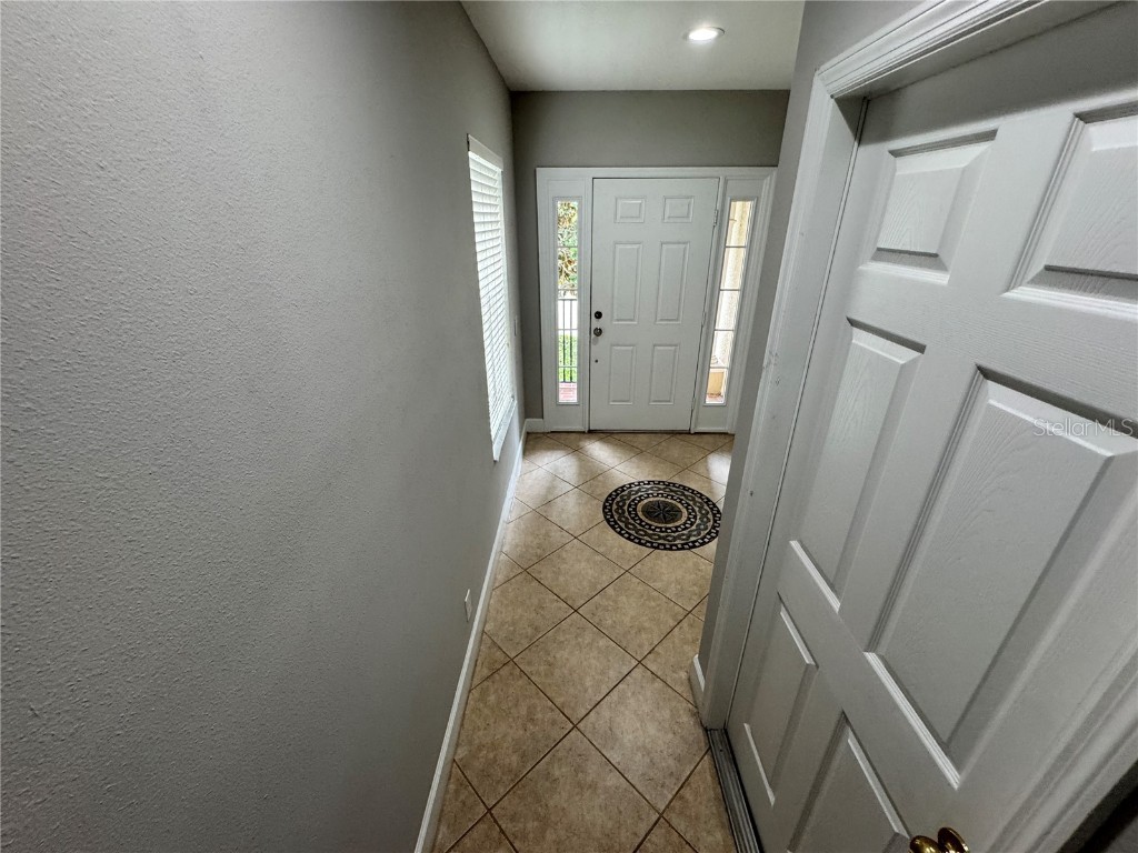 1143 Venetian Harbor Drive NE Saint Petersburg FL 33702 TB8438248 image8