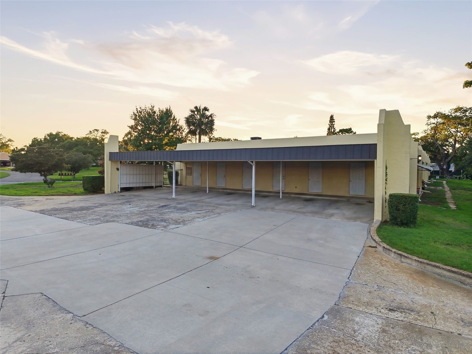 11430 Carriage Hill Drive #4 Port Richey FL 34668 W7885329 image27