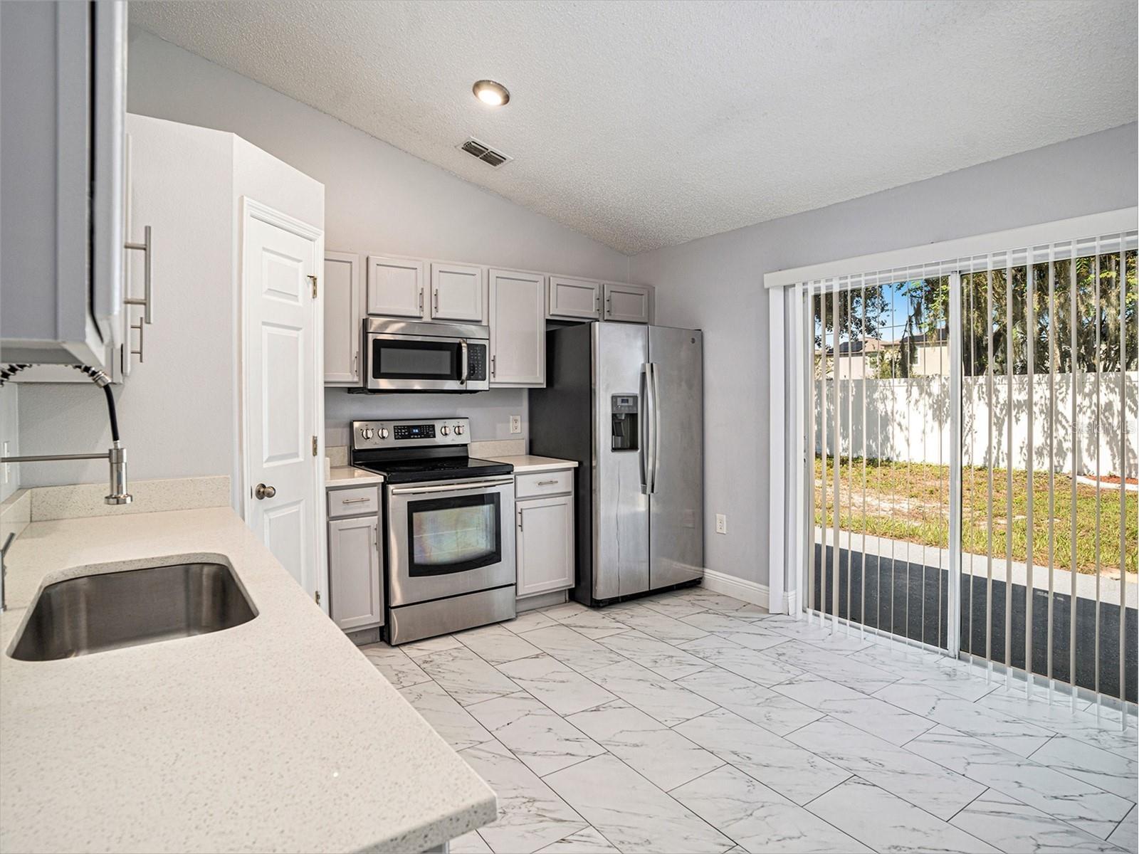 11433 Ivy Flower Loop Riverview FL 33578 TB8525891 image19