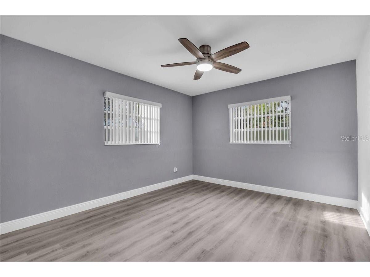 11435 2nd Street E Treasure Island FL 33706 TB8337129 image10