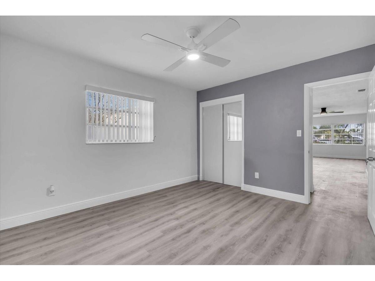 11435 2nd Street E Treasure Island FL 33706 TB8337129 image11