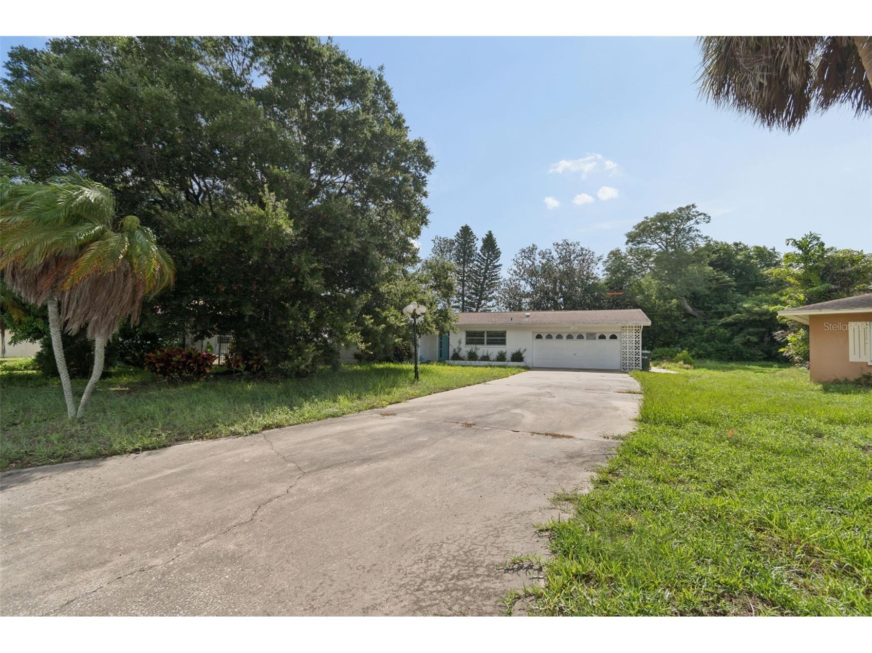 11435 Oval Drive E Largo FL 33774 TB8532708 image1