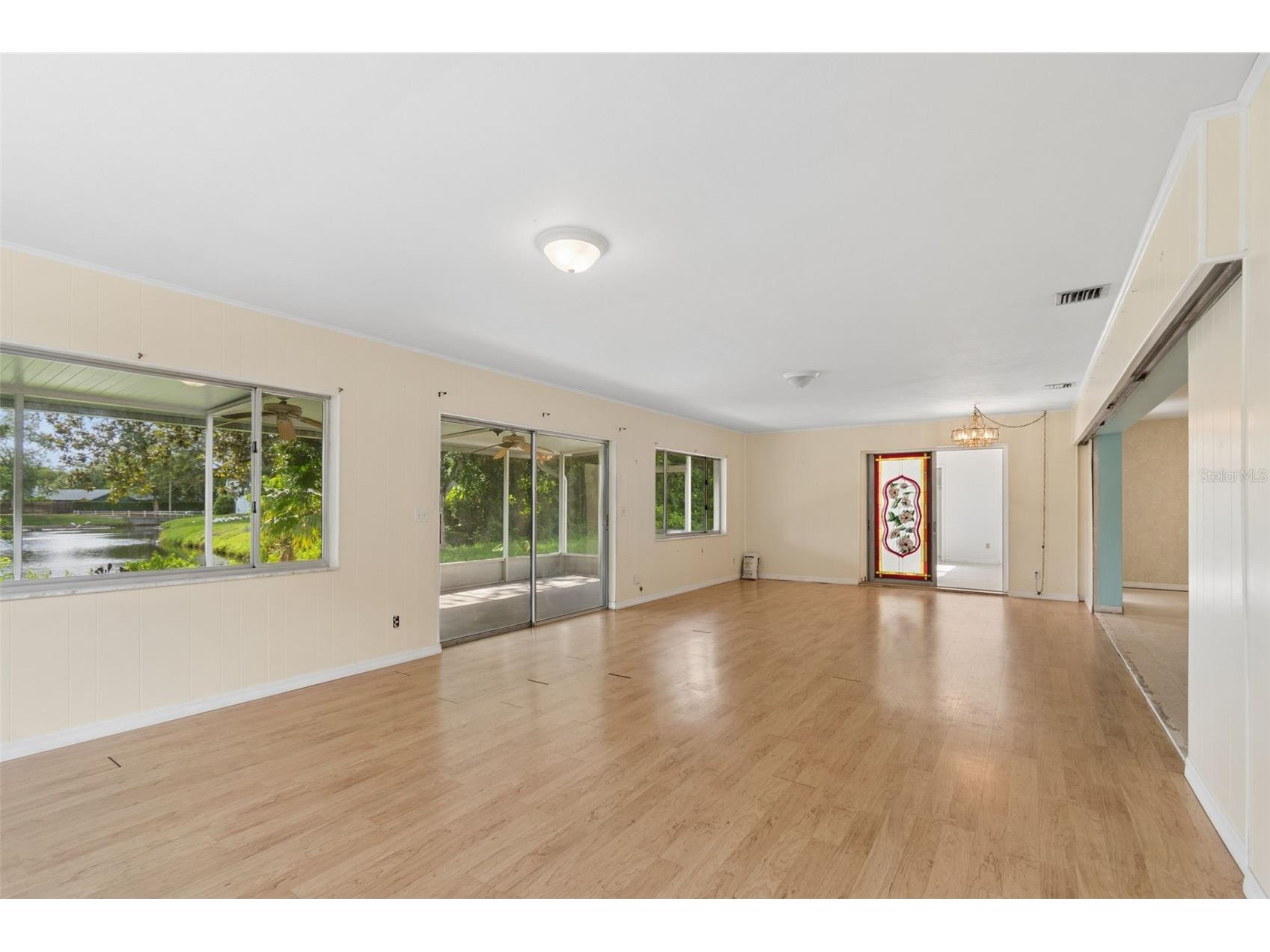 11435 Oval Drive E Largo FL 33774 TB8532708 image18
