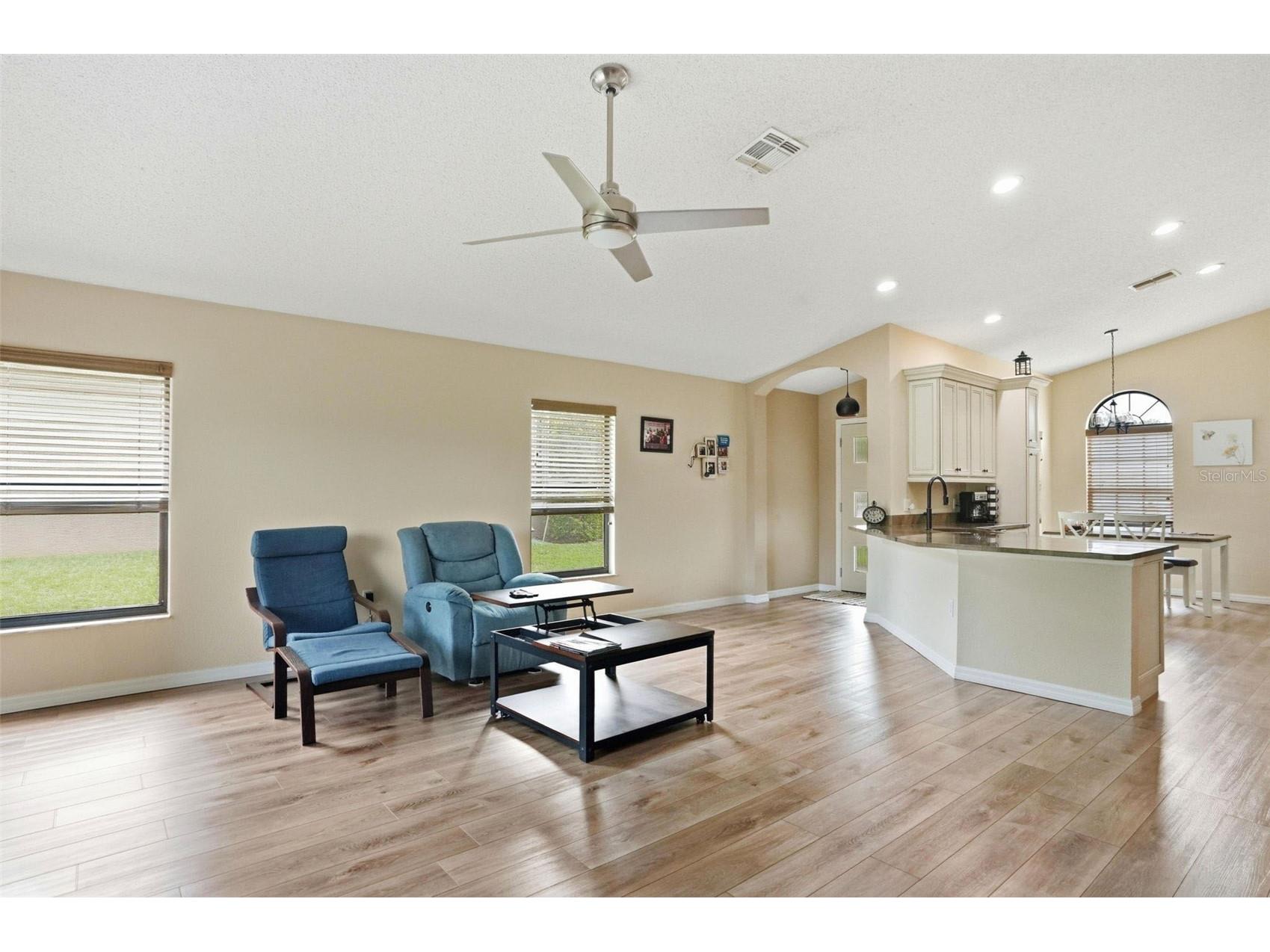 11437 Deercroft Court Spring Hill FL 34609 W7884835 image8
