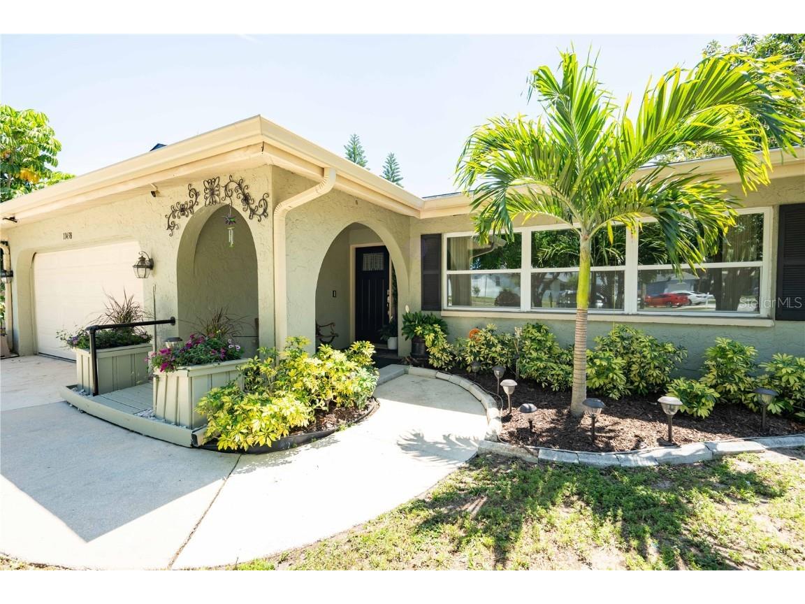 11438 126th Terrace Largo FL 33778 TB8450395 image1
