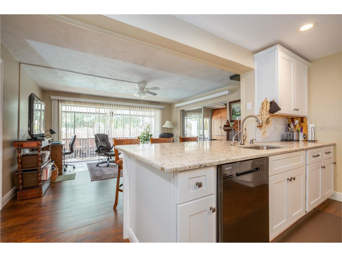 11438 126th Terrace Largo FL 33778 TB8450395 image28