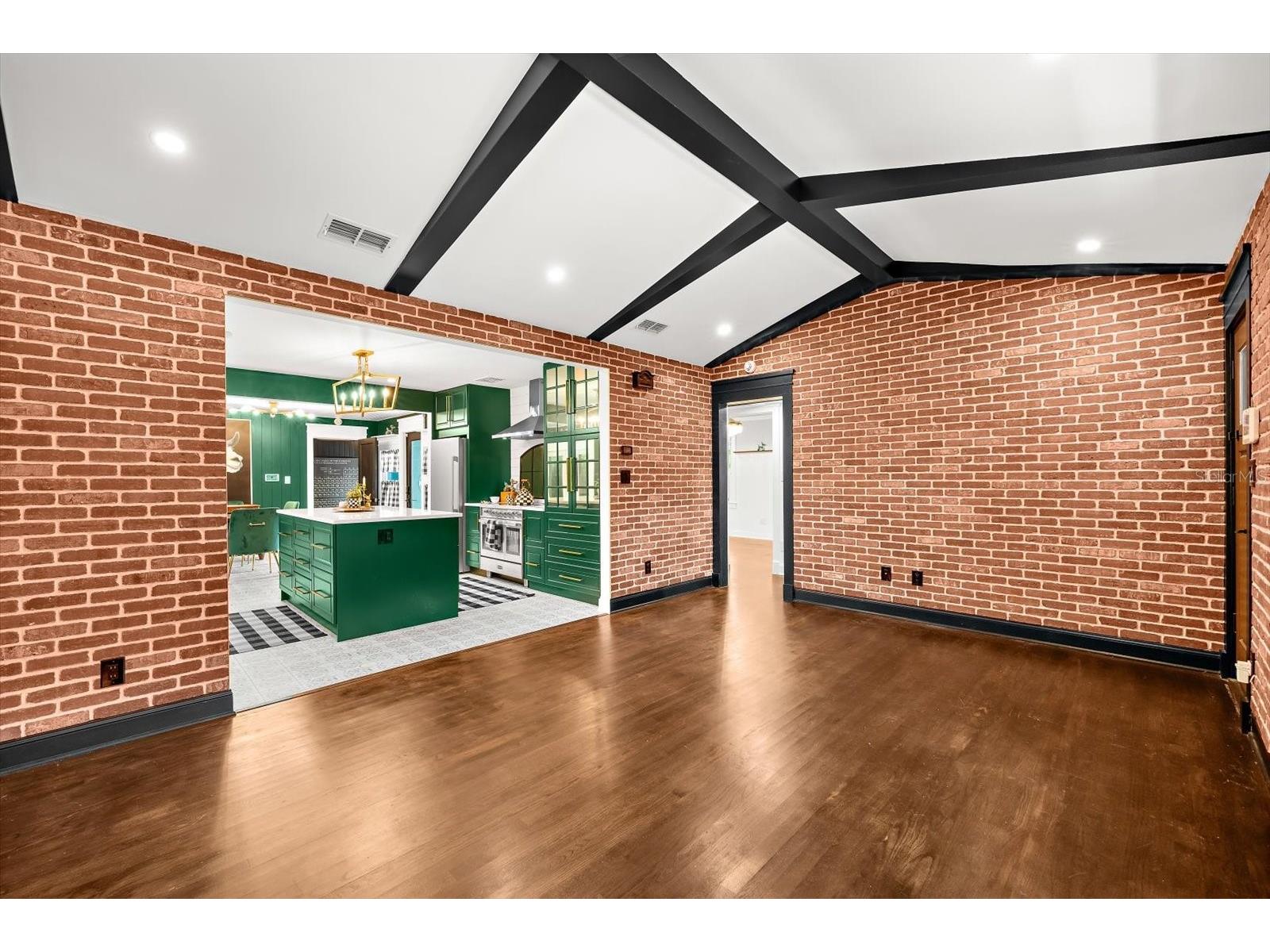 1144 Charles Street Clearwater FL 33755 - ST JOSEPH SOUND TB8513283 image16