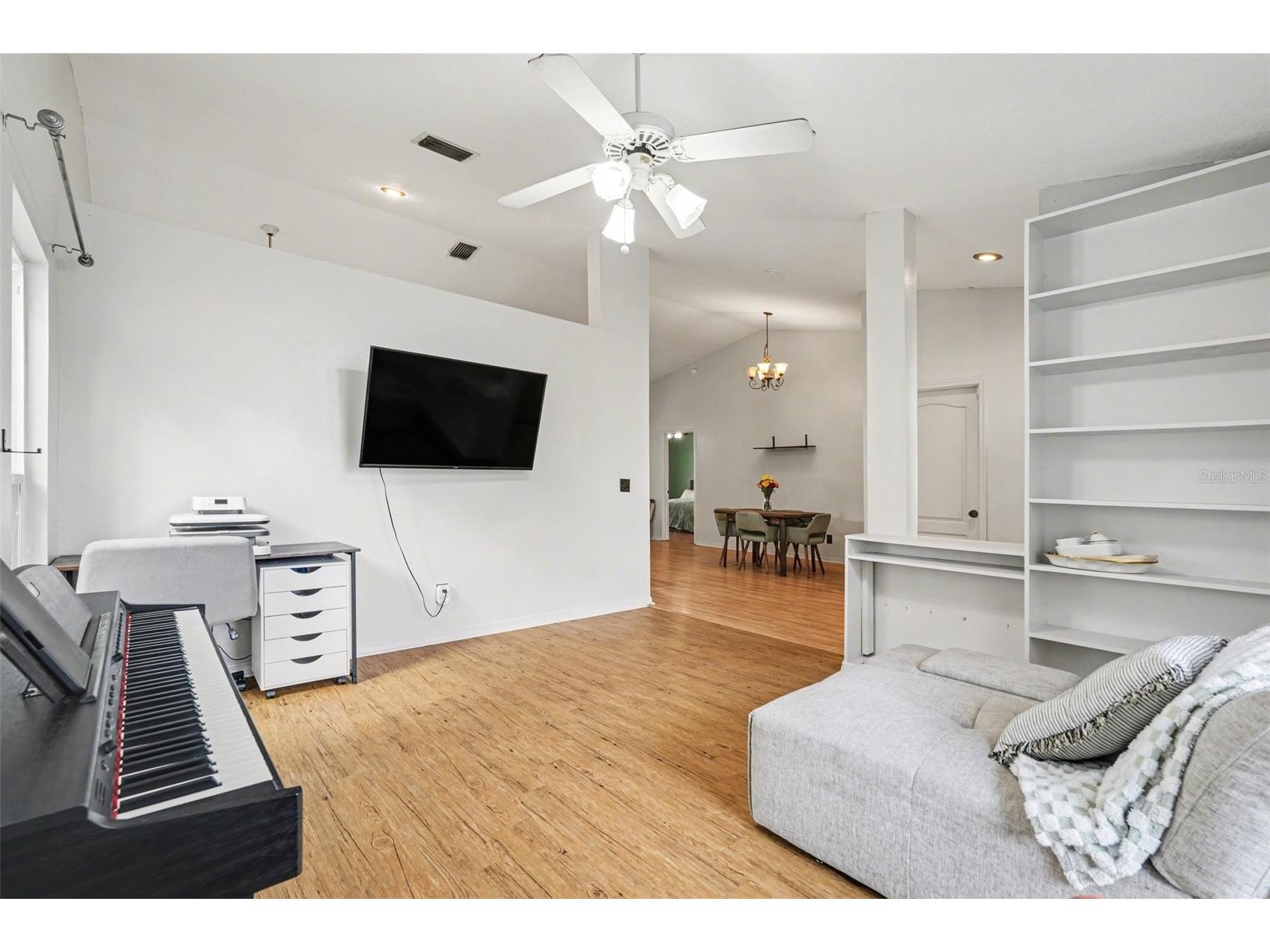 1144 Hardwood Drive Valrico FL 33596 TB8492016 image5