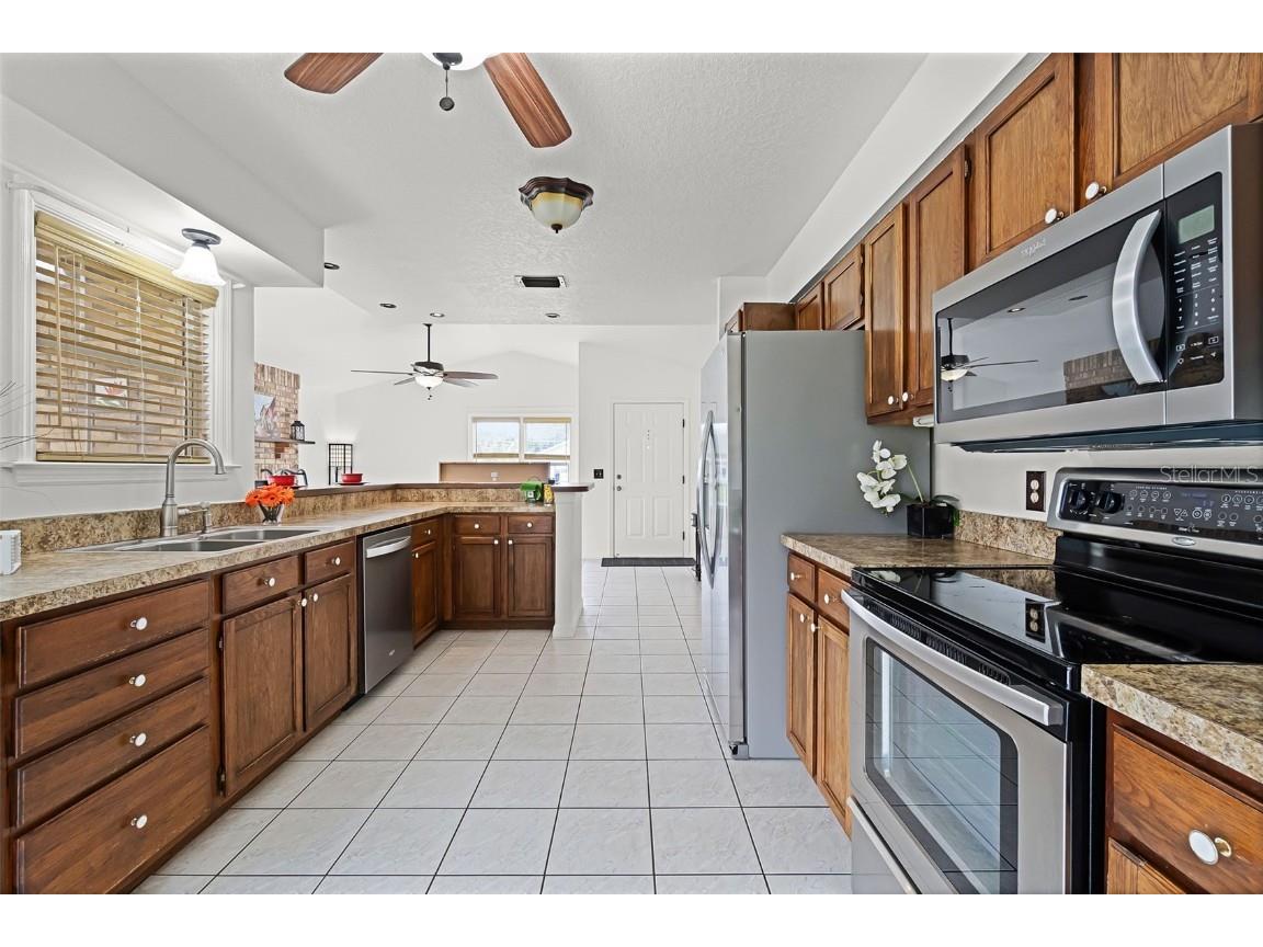 1144 Monroe Avenue Saint Cloud FL 34769 O6347073 image8