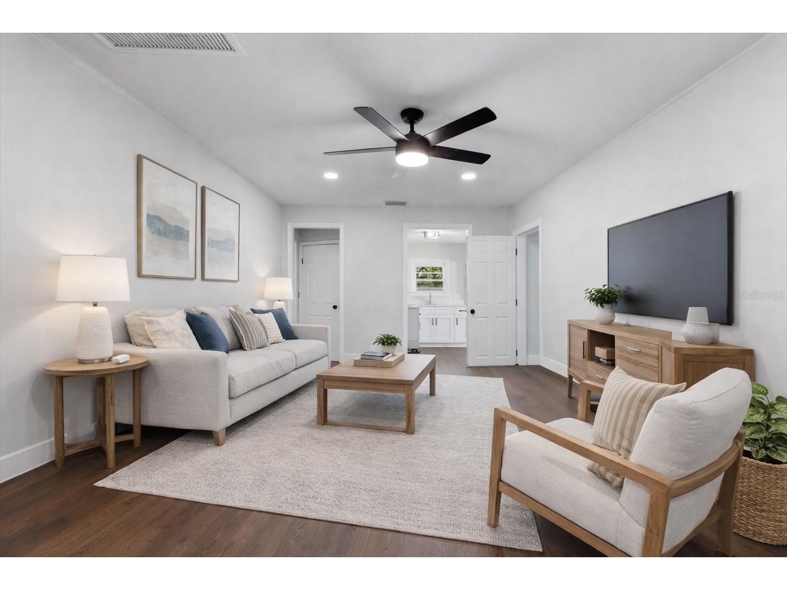 1144 New York Avenue Dunedin FL 34698 TB8485495 image8