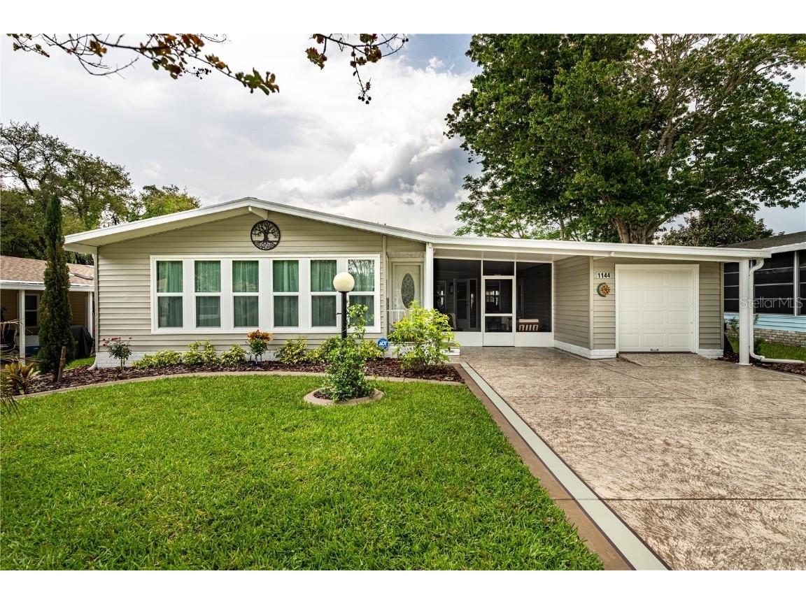 1144 Paradise Drive The Villages FL 32159 G5053870 image1
