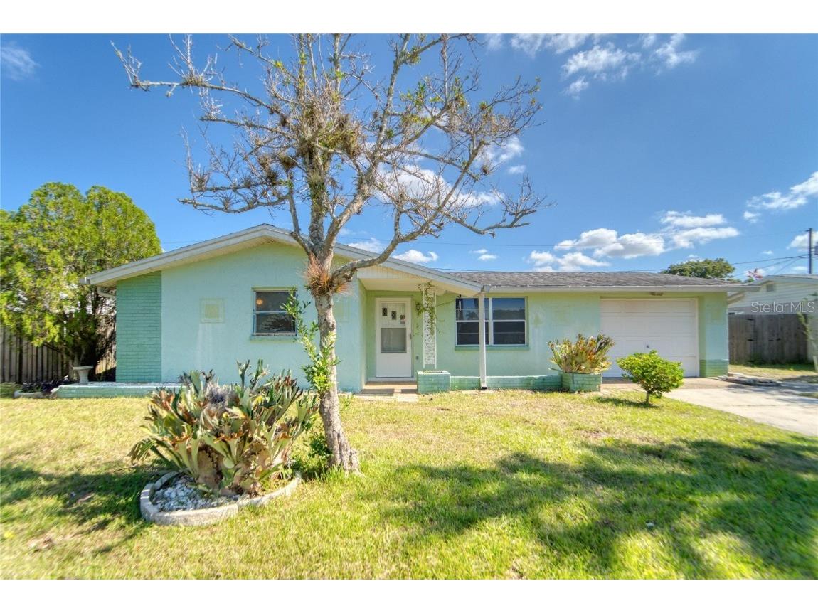 1144 Rushmore Drive Holiday FL 34690 U8174840 image1