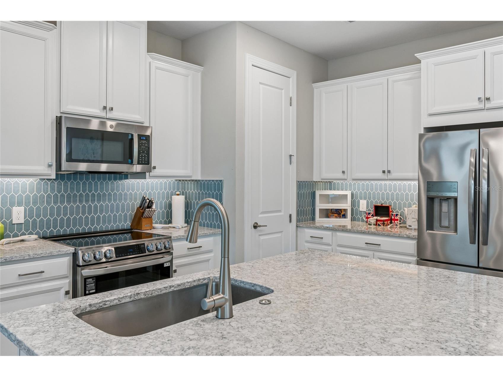 1144 Via Galuppi Street Kissimmee FL 34759 S5152472 image7