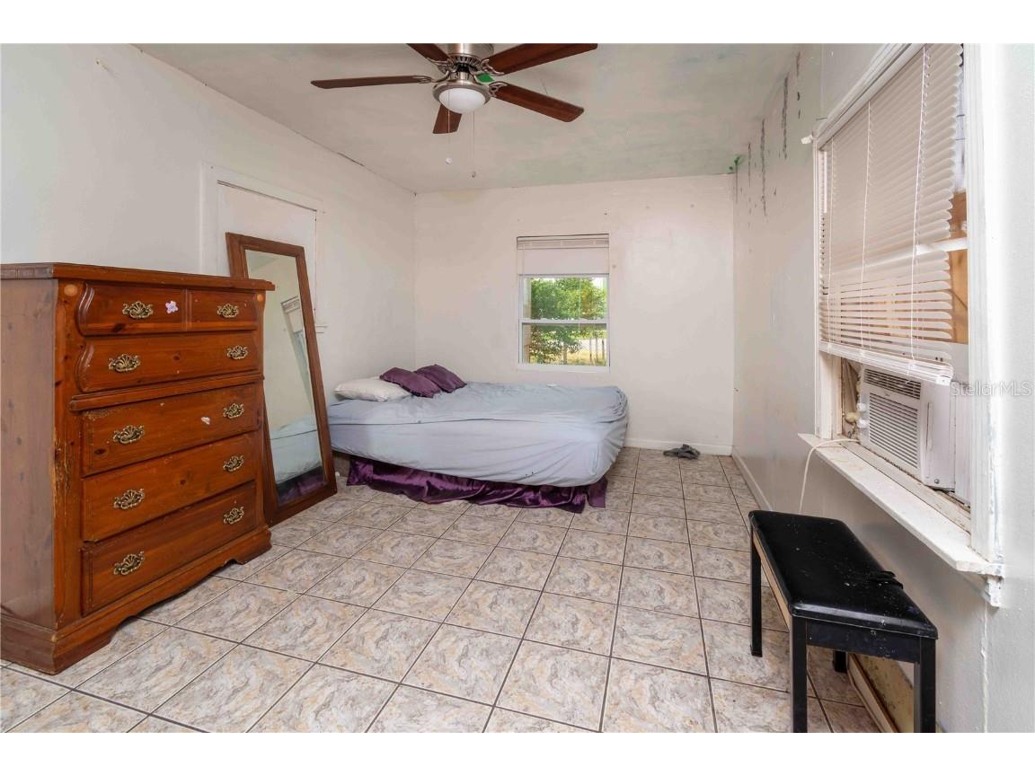 1144 and 1142 7th Street NW Largo FL 33770 TB8400301 image33