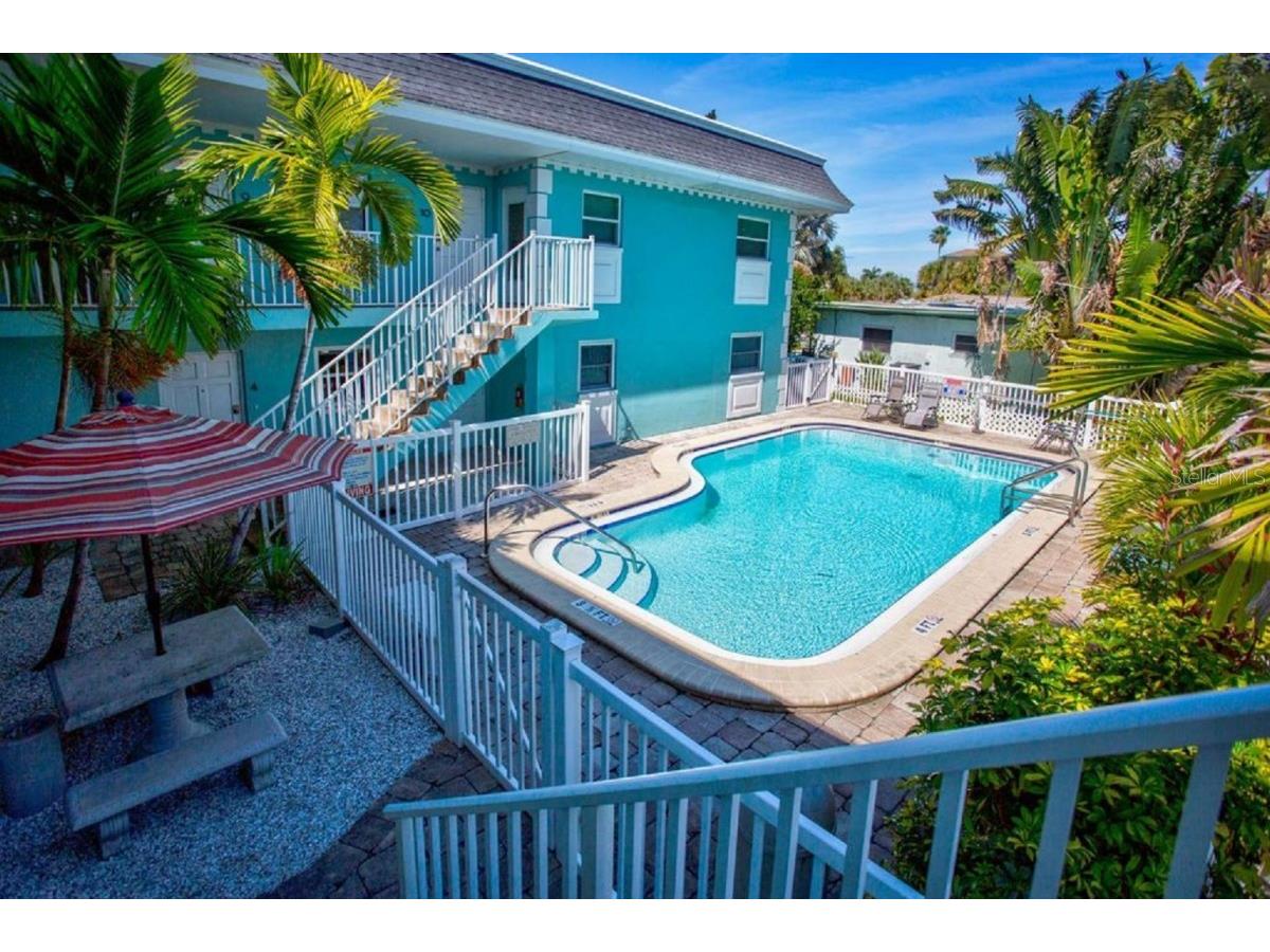 11440 1st Street E #1 Treasure Island FL 33706 A4686853 image1