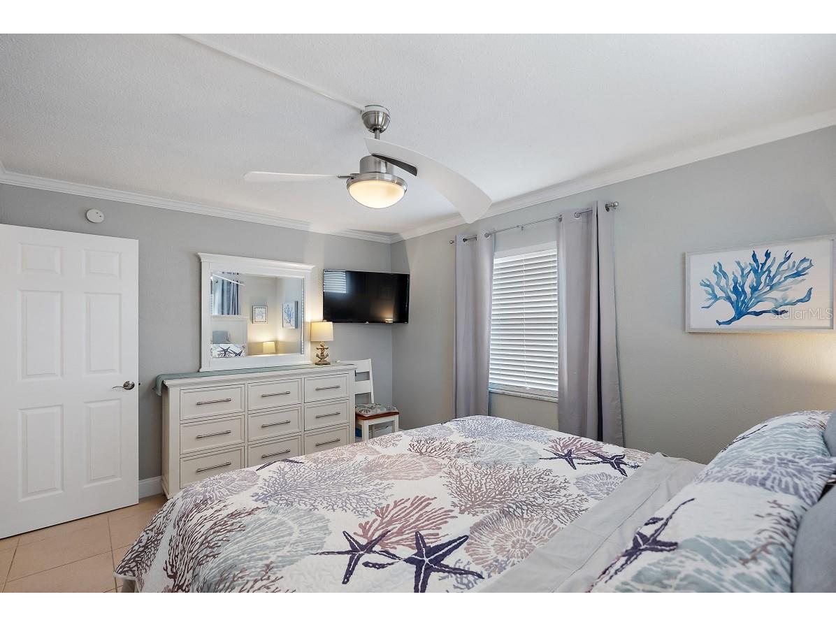 11440 1st Street E #1 Treasure Island FL 33706 A4686853 image20