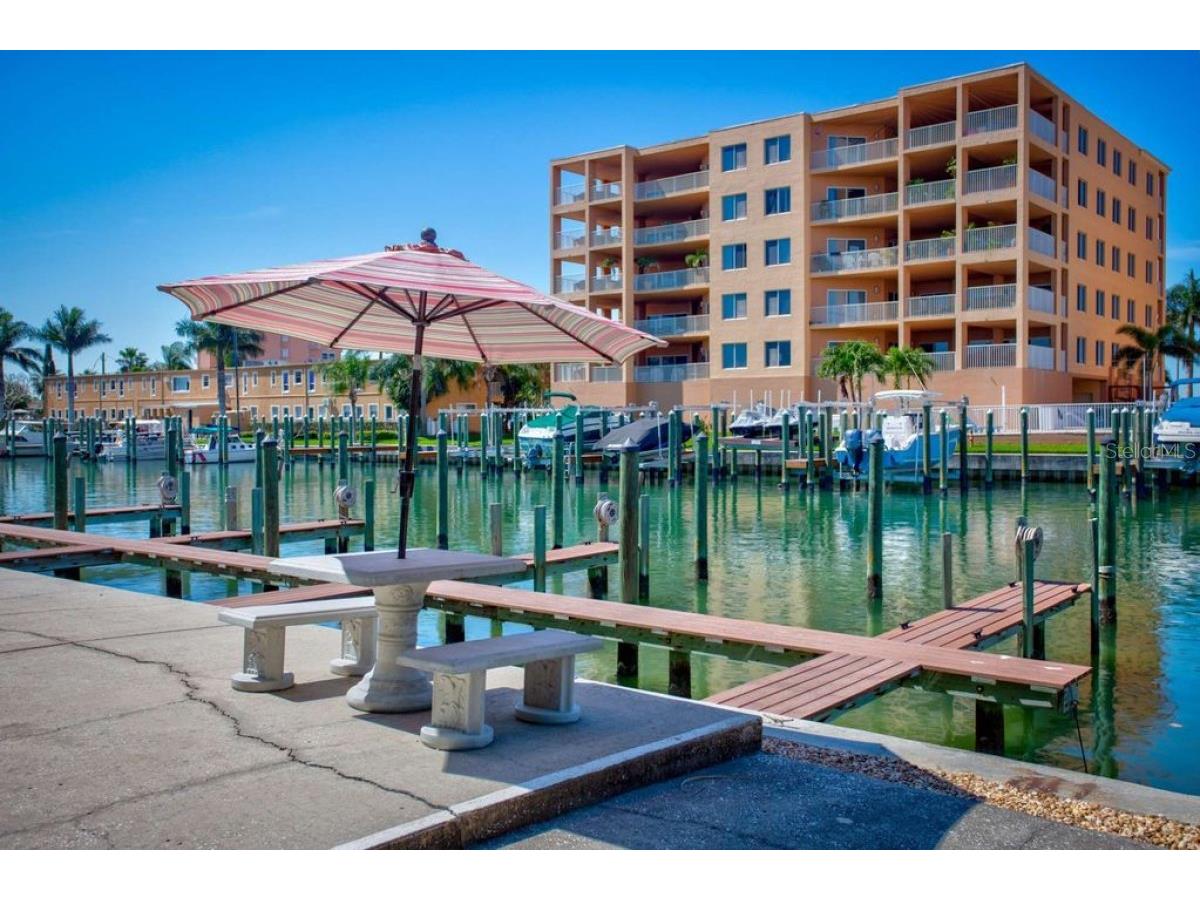 11440 1st Street E #1 Treasure Island FL 33706 A4686853 image5