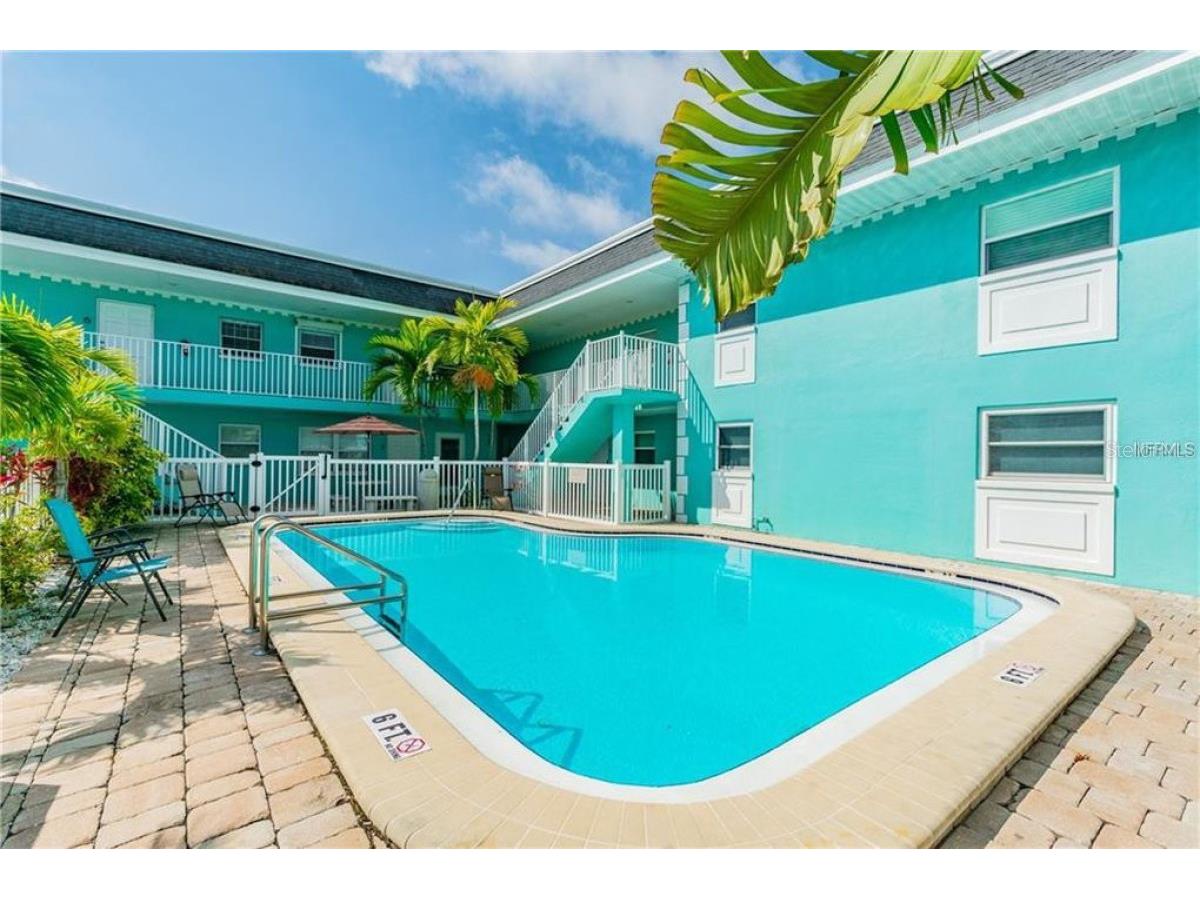 11440 1st Street E #1 Treasure Island FL 33706 A4686853 image8