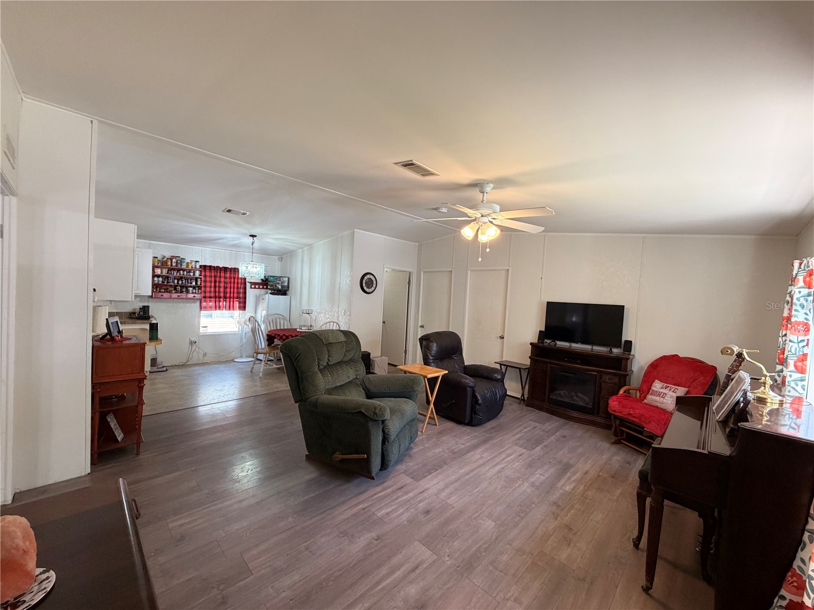 11440 Cr 675w Webster FL 33597 OM722890 image7