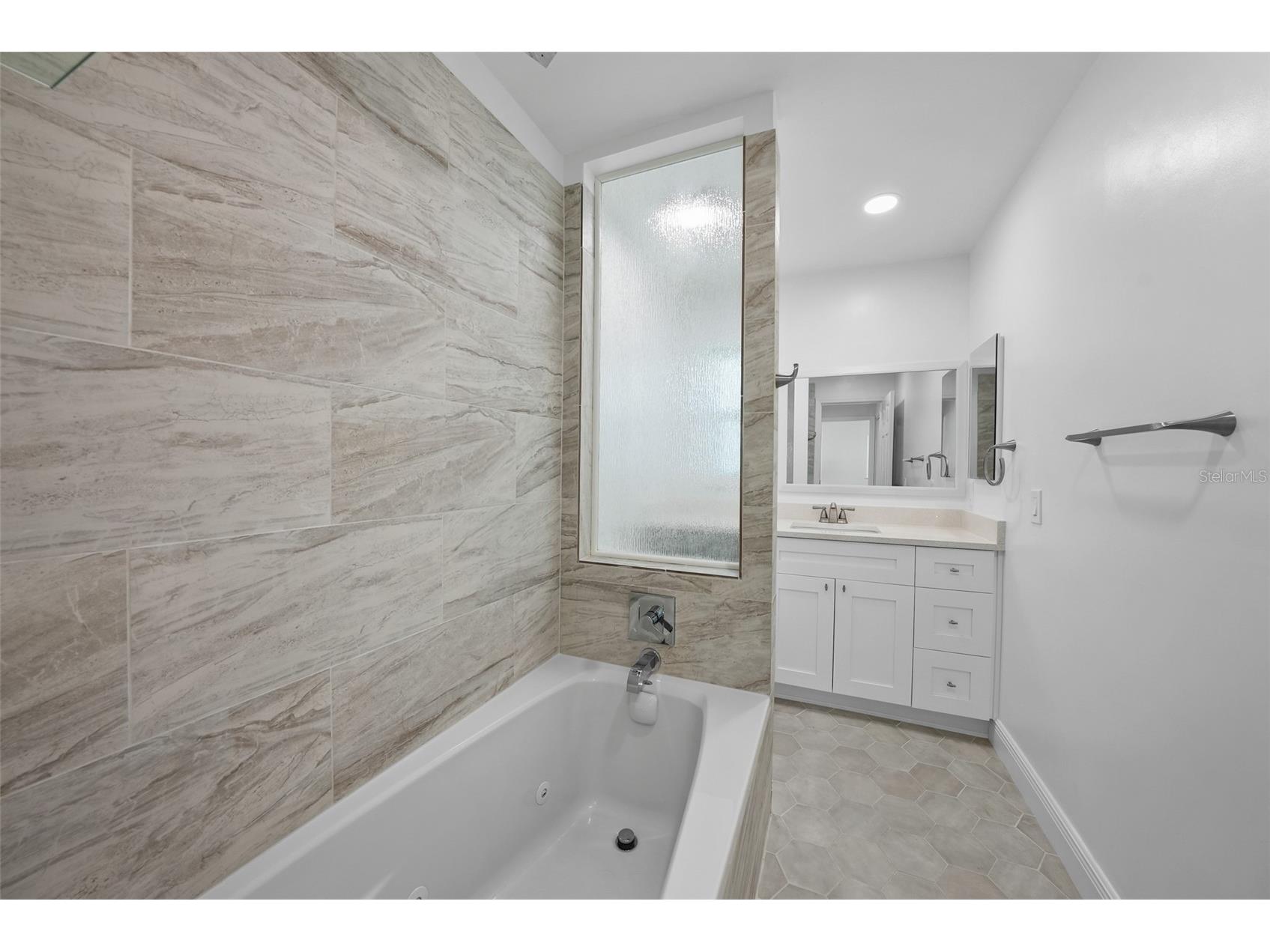 11441 47th Avenue N Saint Petersburg FL 33708 TB8490294 image11