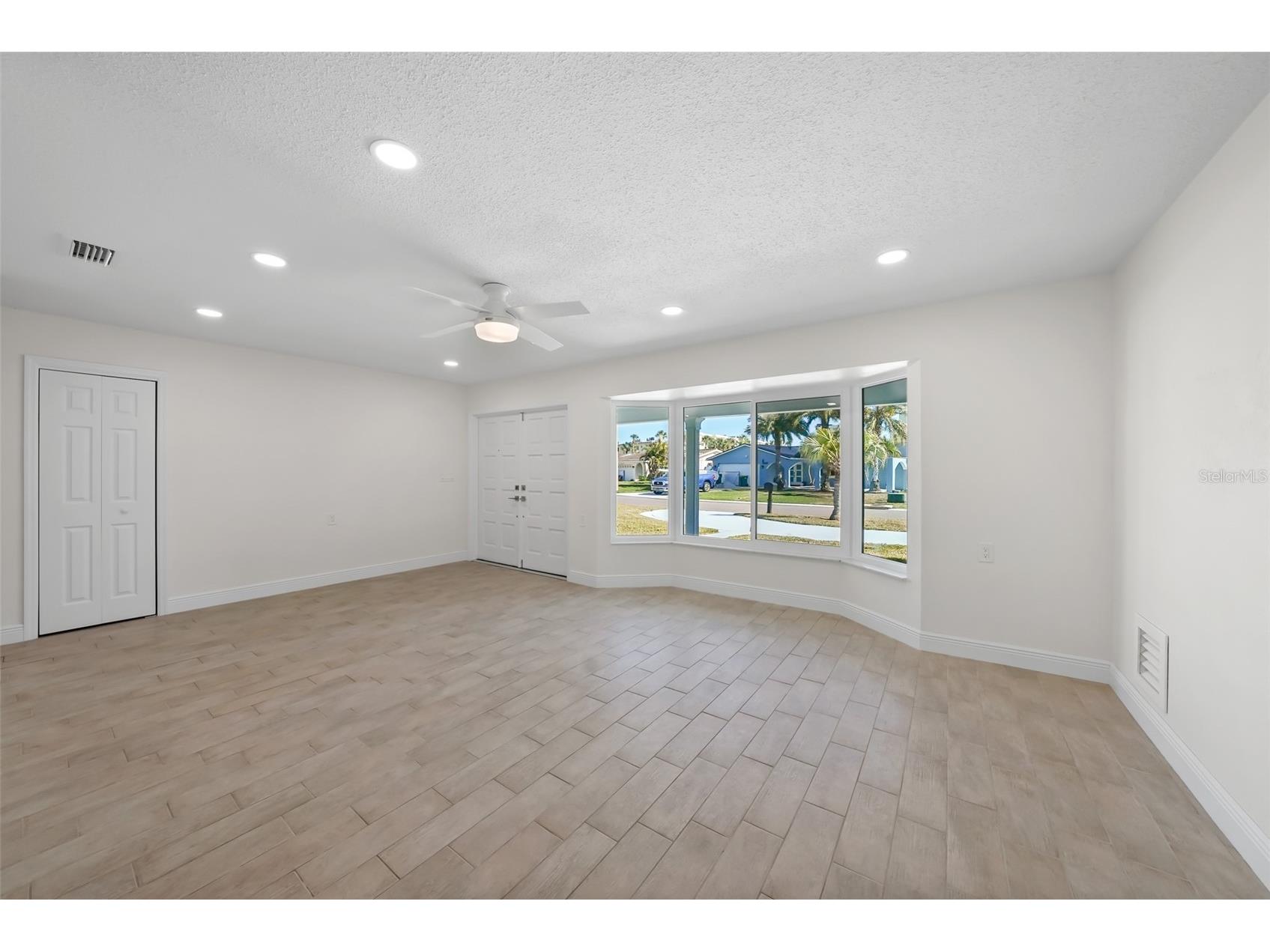 11441 47th Avenue N Saint Petersburg FL 33708 TB8490294 image6