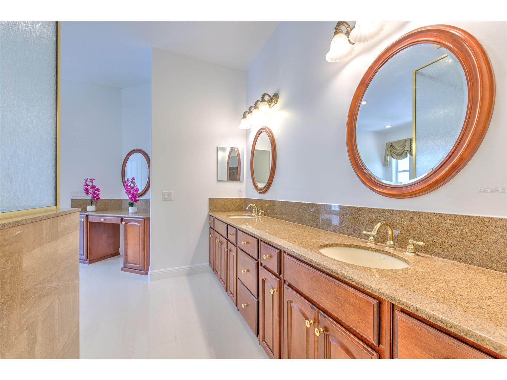 11444 Hammock Oaks Ct Lithia FL 33547 TB8526510 image31
