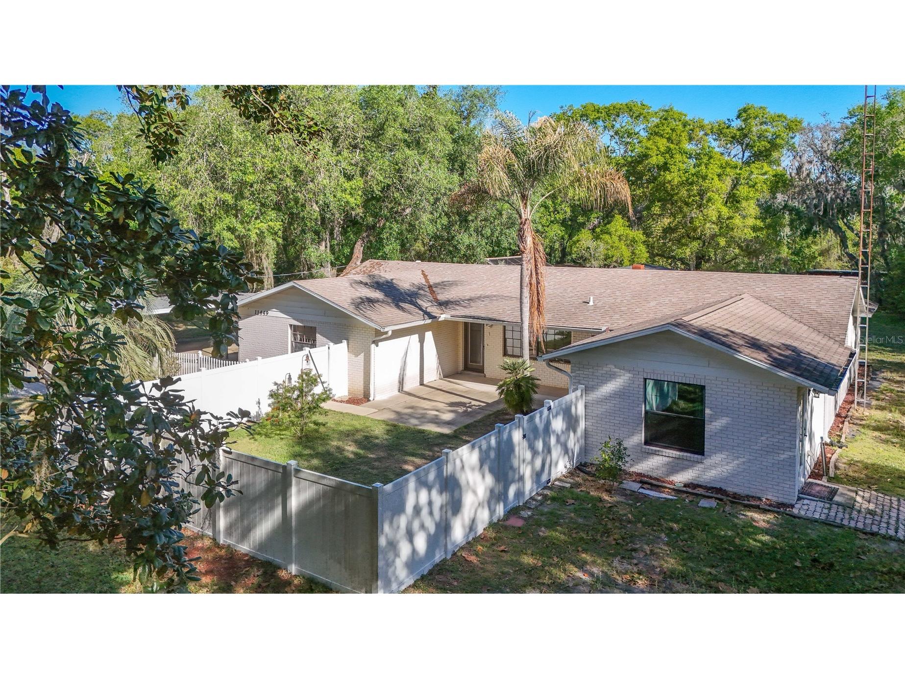 11449 Ocklawaha Drive Leesburg FL 34788 G5109995 image1