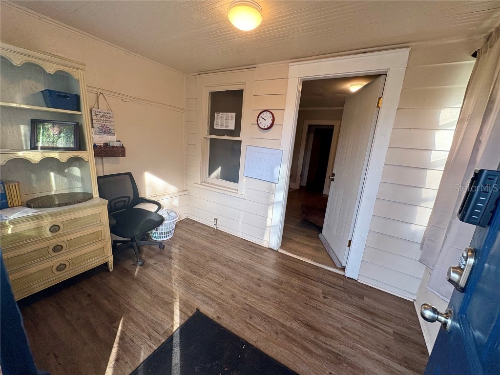 1145 16th Avenue S #B Saint Petersburg FL 33705 W7881337 image4