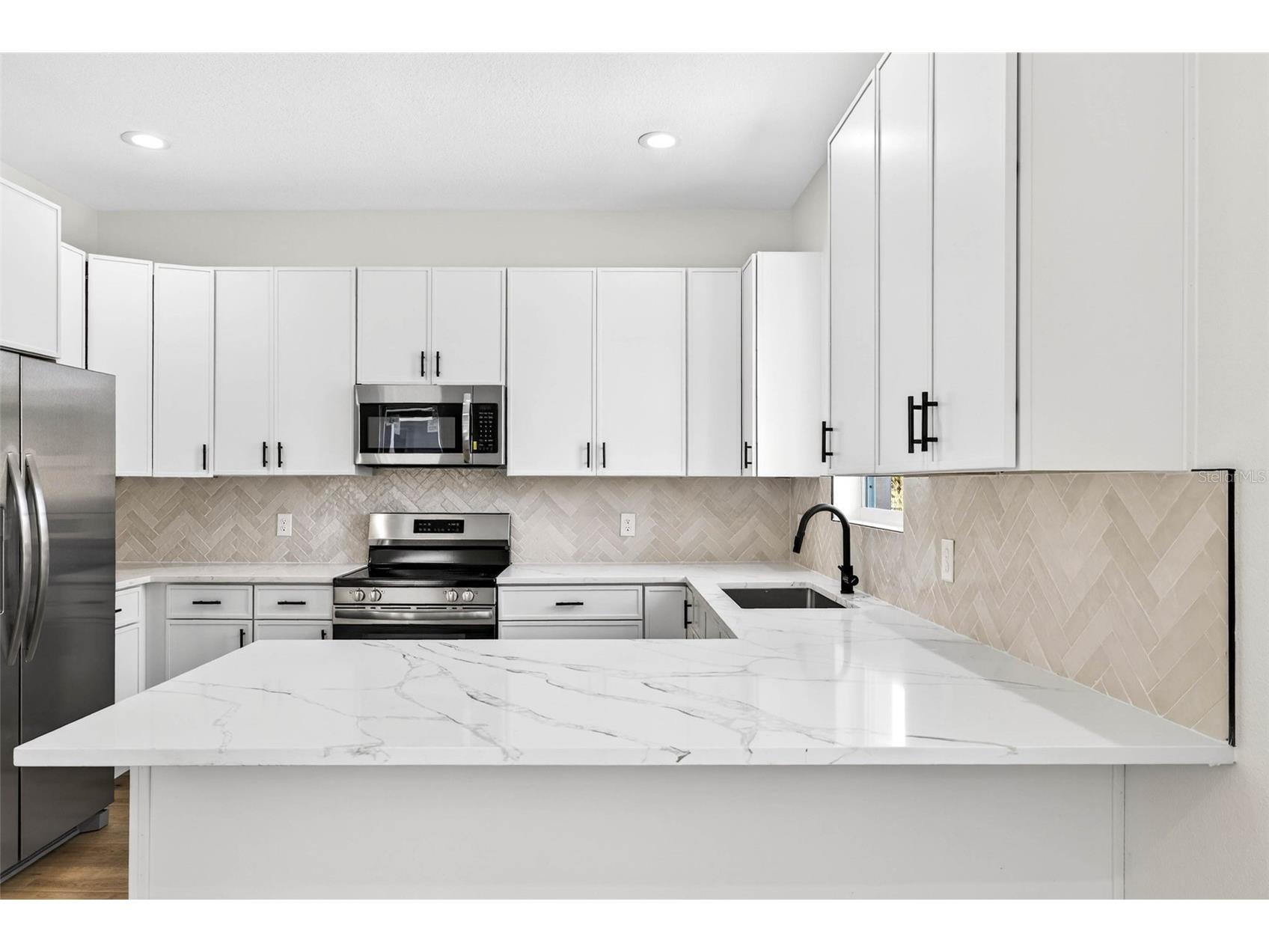 1145 29th Street S Saint Petersburg FL 33712 TB8488456 image13