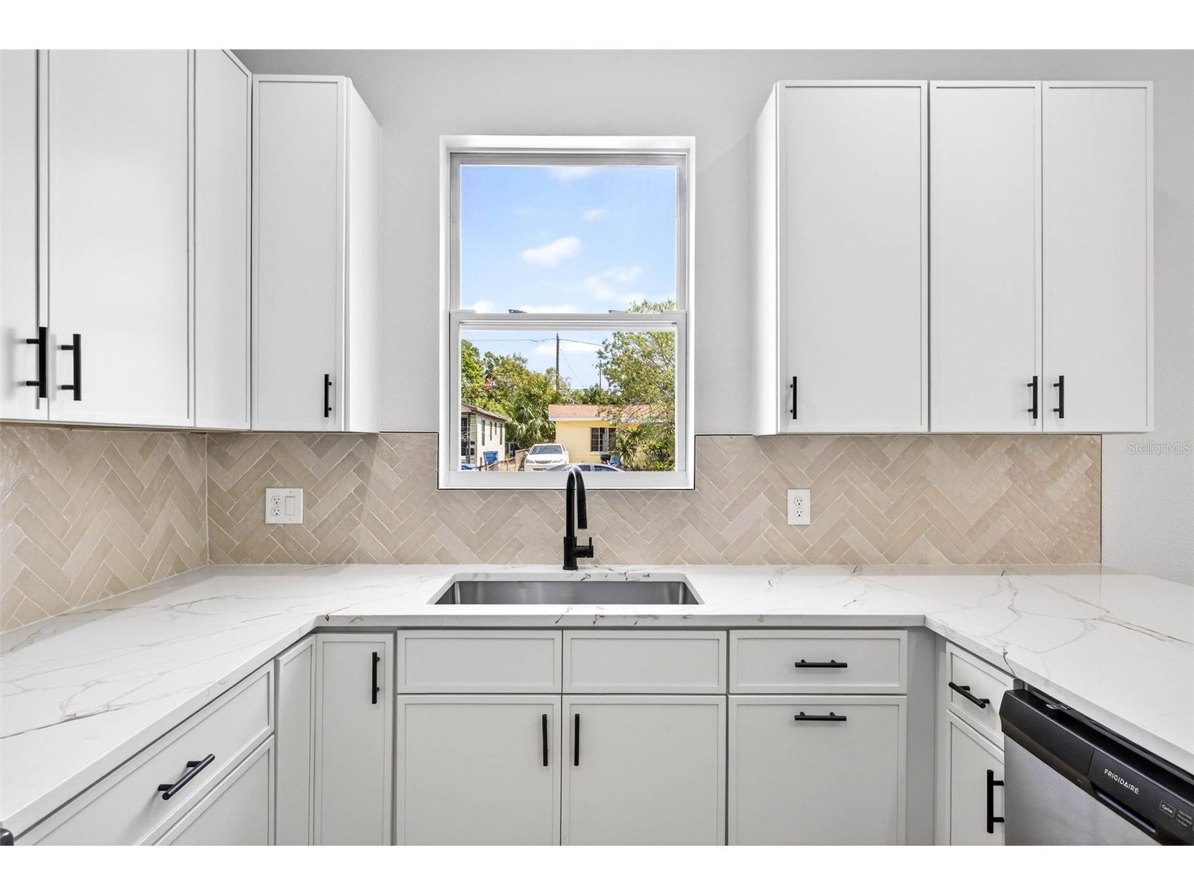 1145 29th Street S Saint Petersburg FL 33712 TB8488456 image16