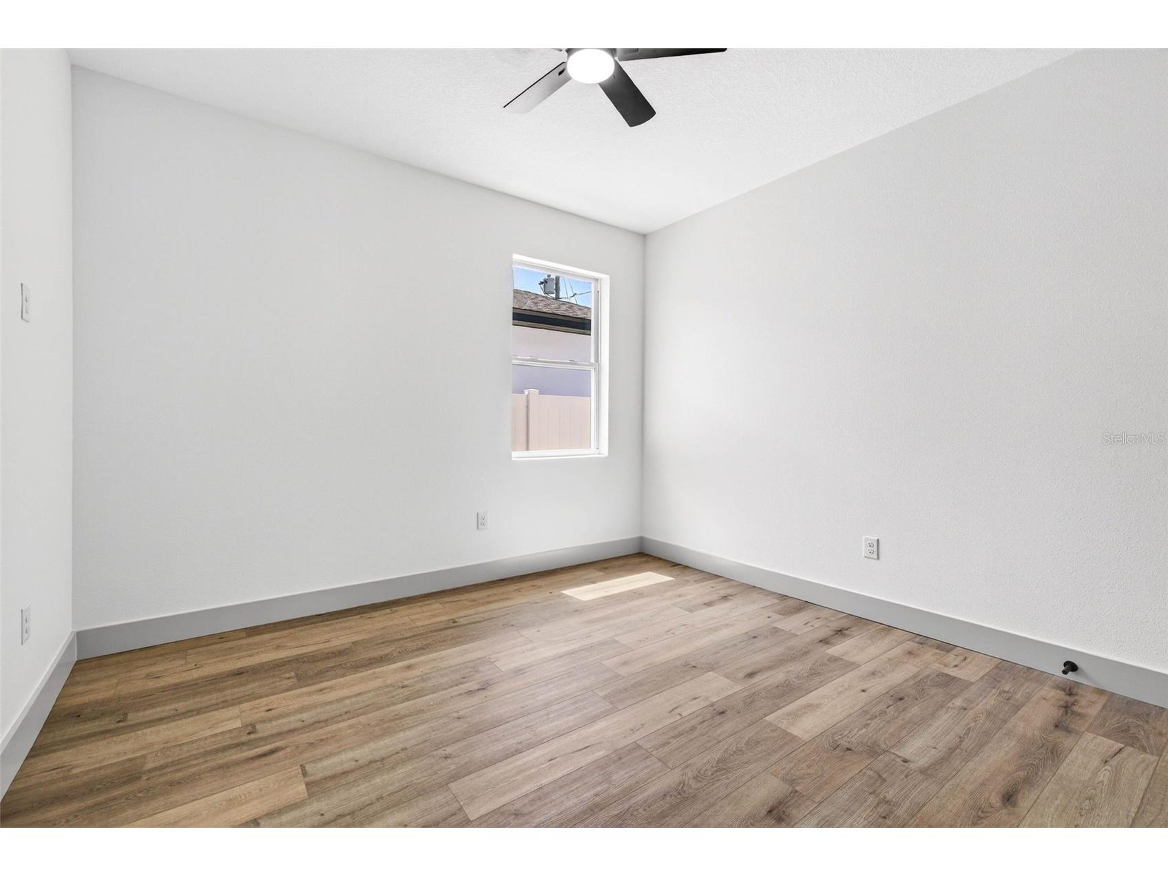 1145 29th Street S Saint Petersburg FL 33712 TB8488456 image18