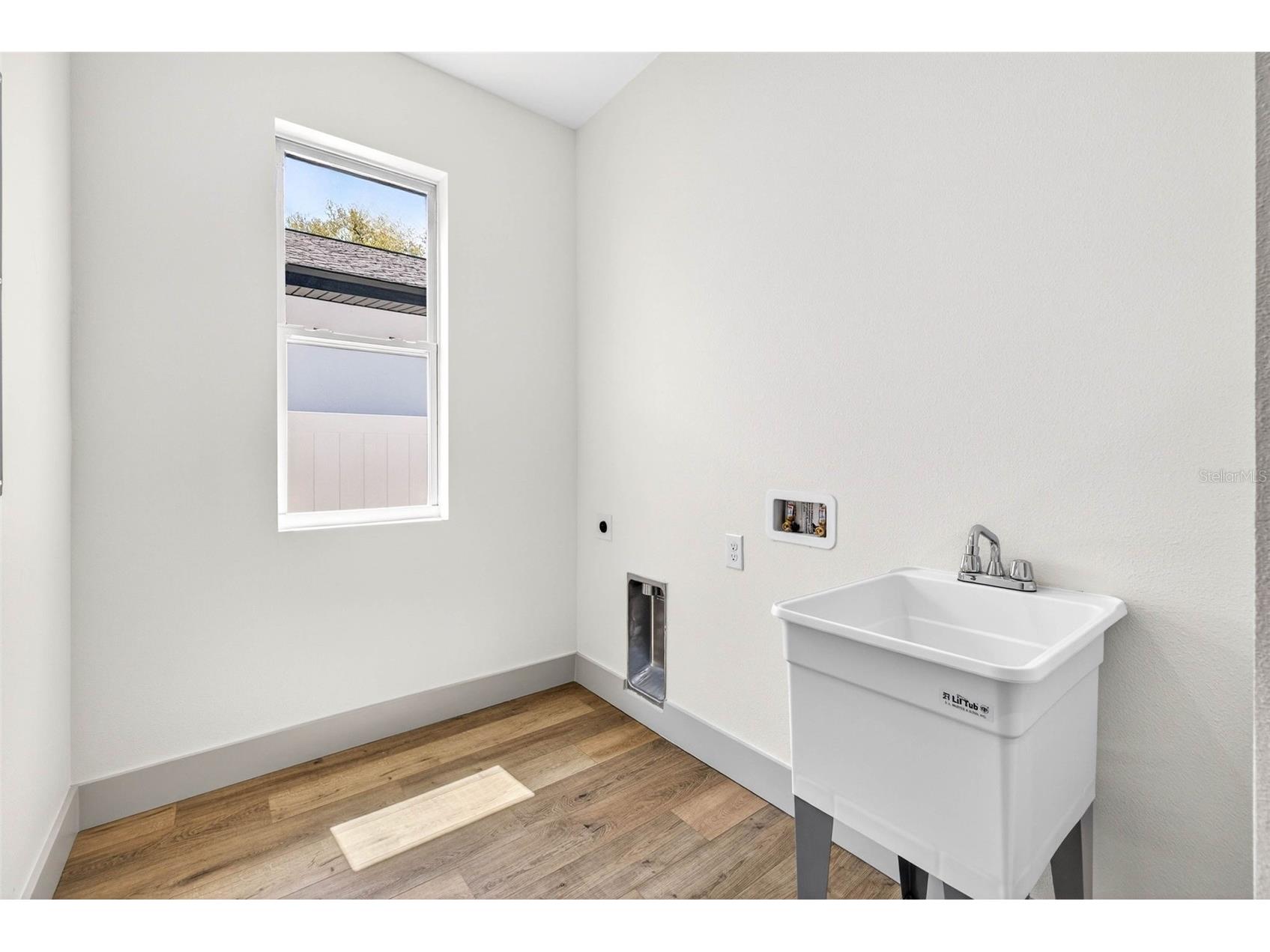 1145 29th Street S Saint Petersburg FL 33712 TB8488456 image32