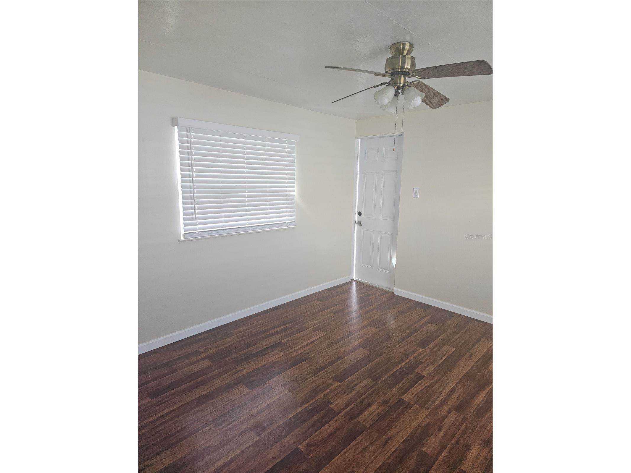 1145 54th Avenue N Saint Petersburg FL 33703 TB8419516 image16