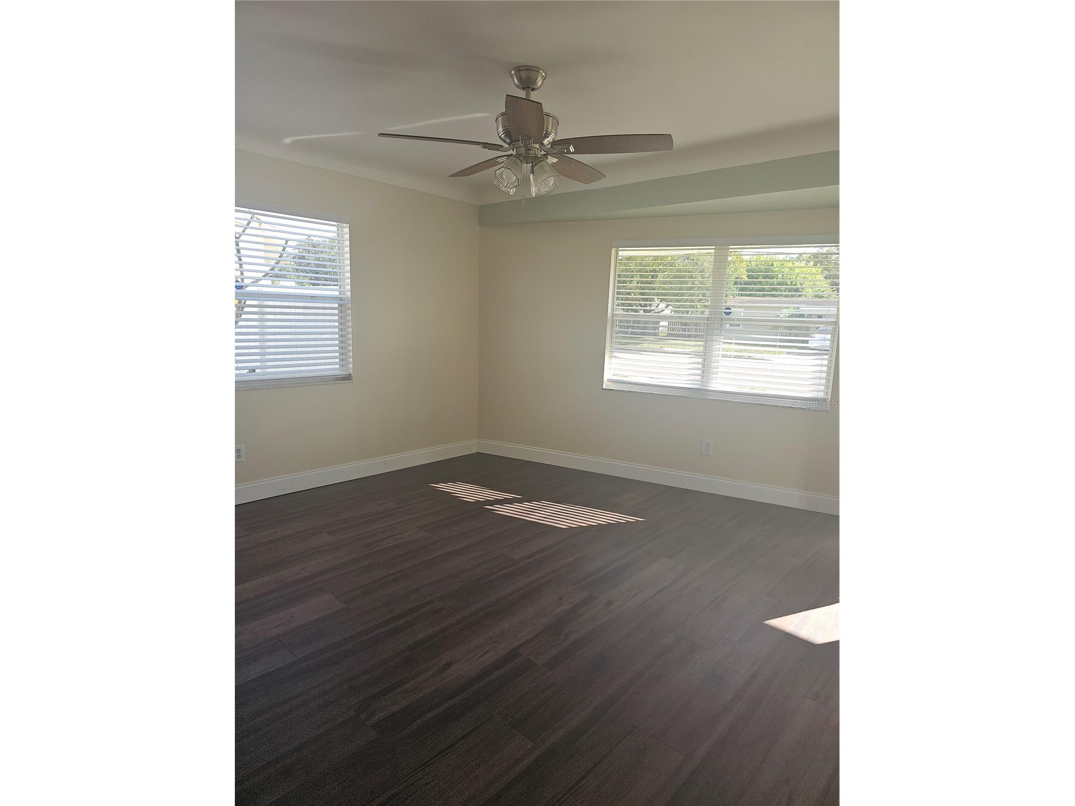 1145 54th Avenue N Saint Petersburg FL 33703 TB8419516 image5