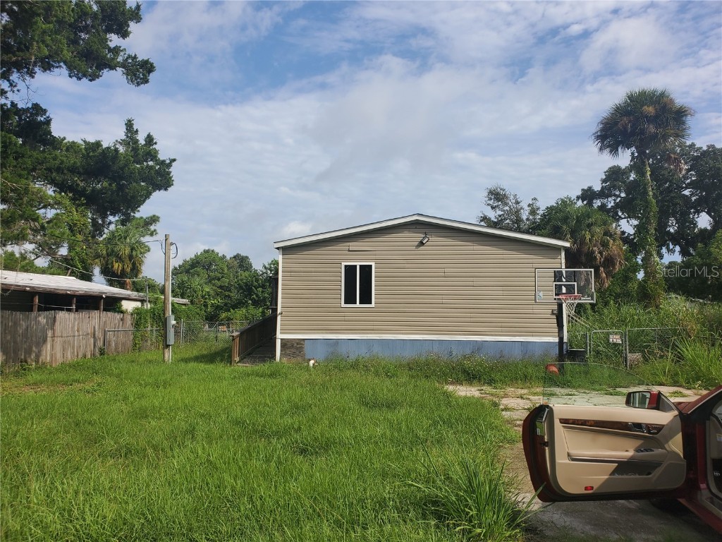 1145 Bayview Lane Port Orange FL 32127 V4942179 image1