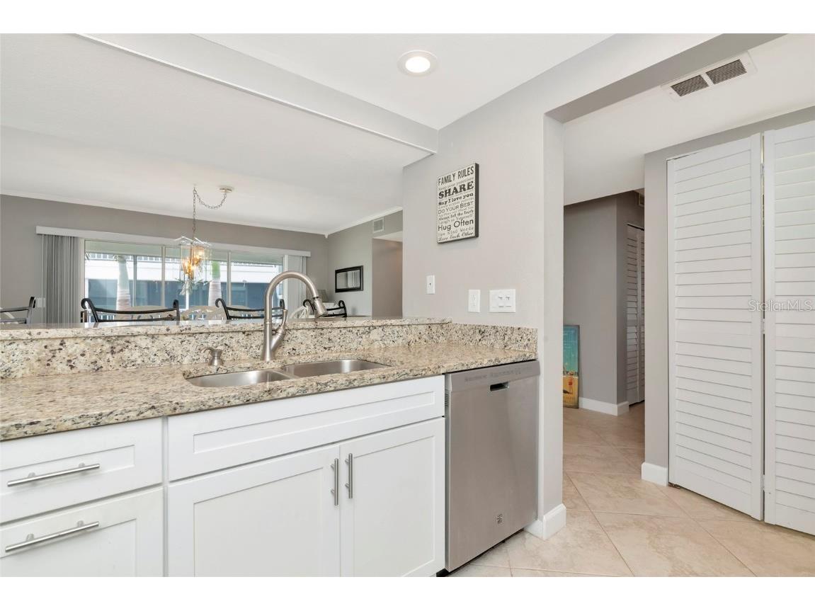 1145 Edgewater Circle #1145 Bradenton FL 34209 - PALMA SOLA BAY A4667558 image12