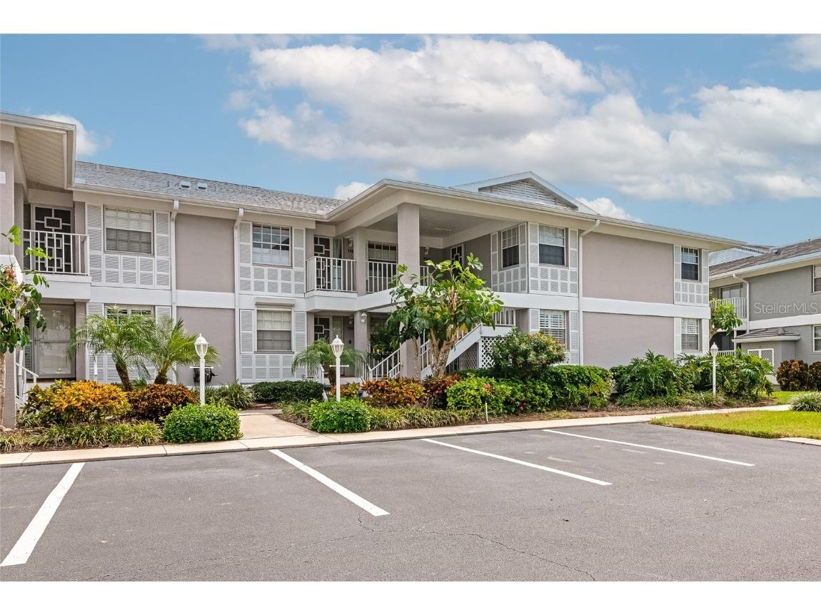 1145 Edgewater Circle #1145 Bradenton FL 34209 - PALMA SOLA BAY A4667558 image2